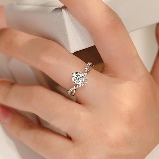 Crowning Love Couple Rings: New Four-Prong Simulated Moissanite Diamond Ring for Men and Women - Image 2